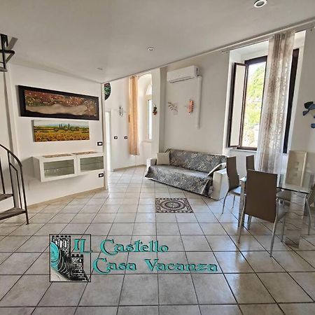 Il Castello Casa Vacanza Salerno Exterior foto