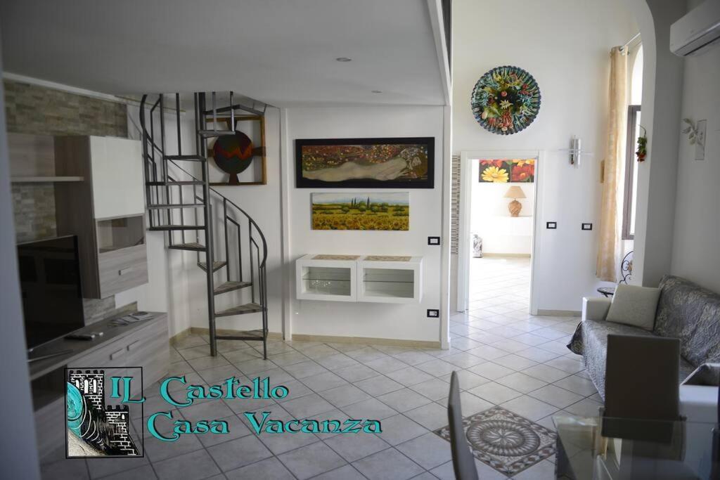 Il Castello Casa Vacanza Salerno Exterior foto
